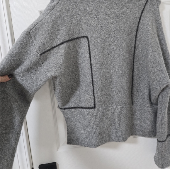 Zara Gray Turtleneck Oversized Sweater Size S - Picture 5 of 6